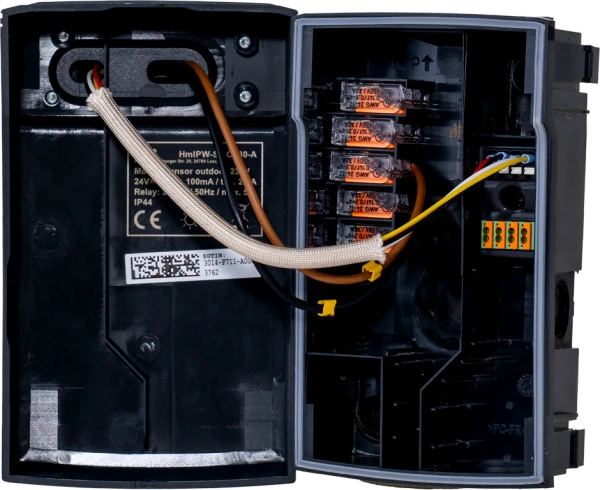 Homematic IP PIR drátový detektor pohybu se senzorem jasu - venkovní, antracit - HmIPW-SMO230-A 1